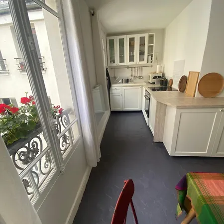 Aux Terrasses De La Lune Parijs Kamer foto