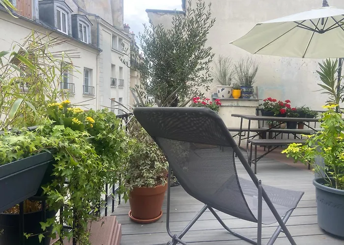Aux Terrasses De La Lune