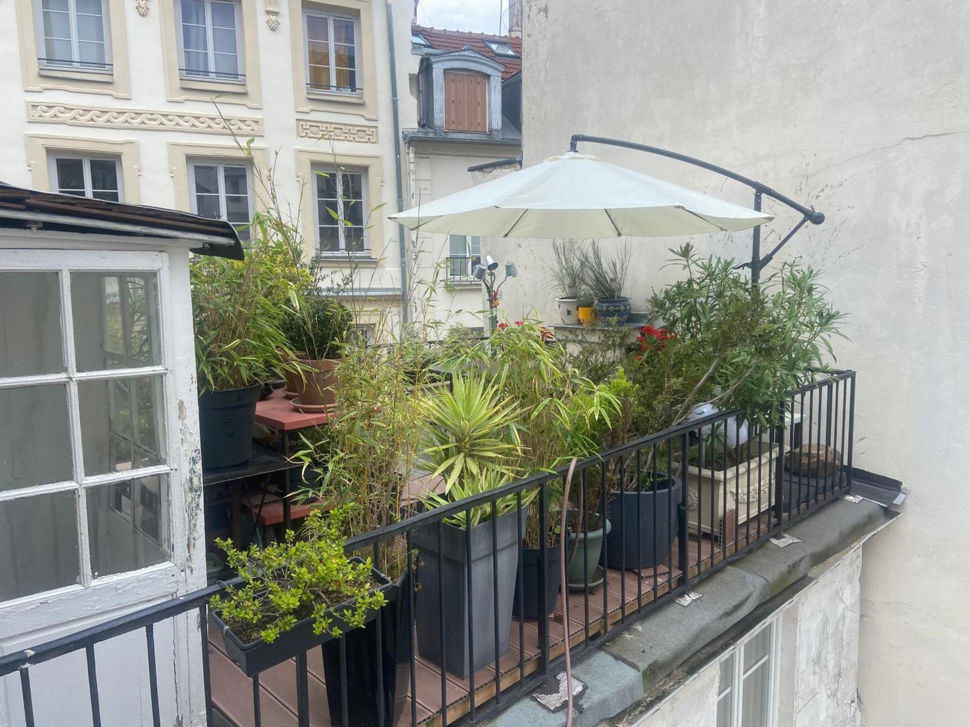Aux Terrasses De La Lune * París