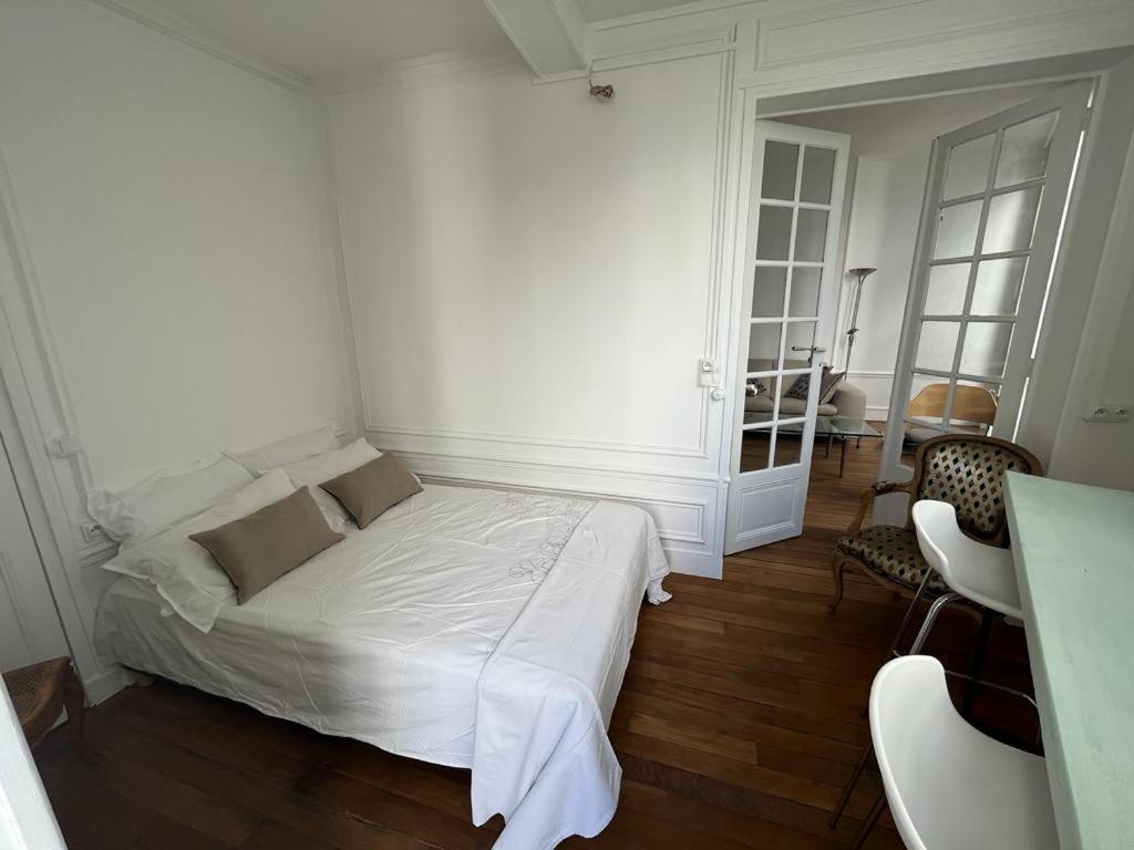 Aux Terrasses De La Lune Apartamento París